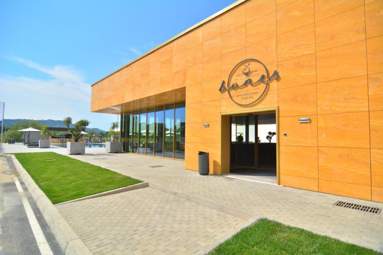 Mk Hotel Tirana Rinas Exteriér fotografie The new terminal